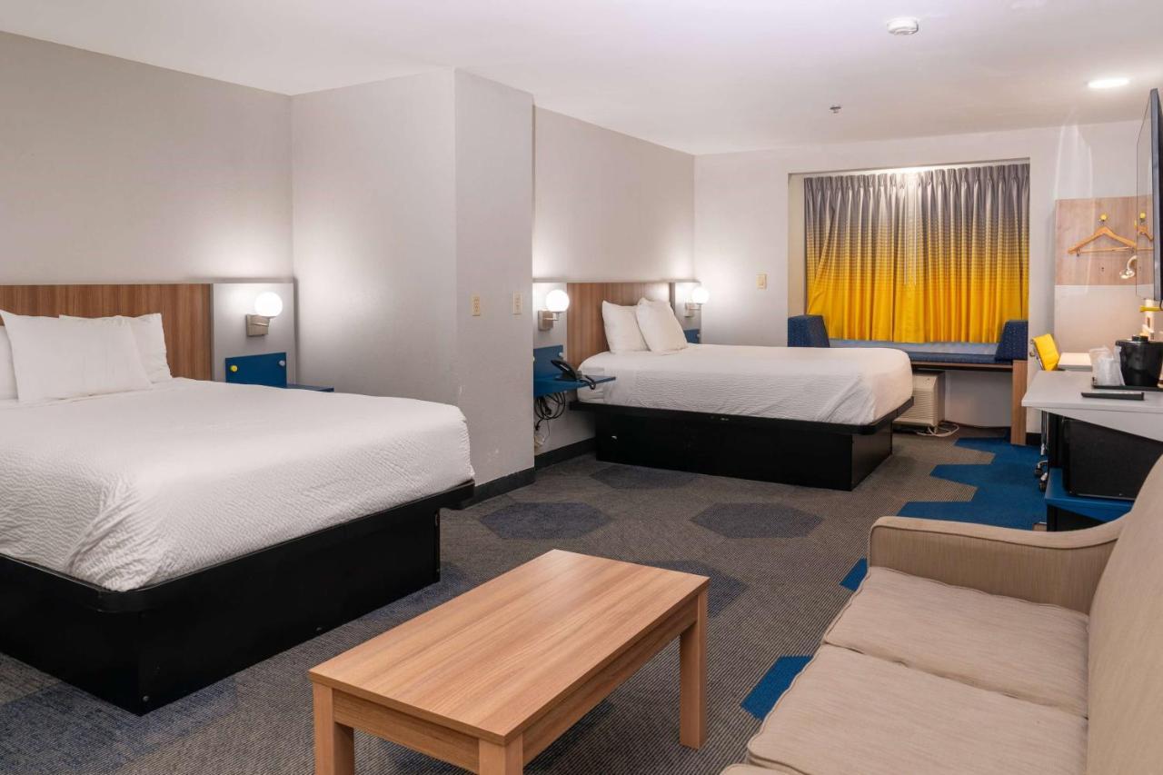 Microtel Inn & Suites By Wyndham Pigeon Forge Luaran gambar